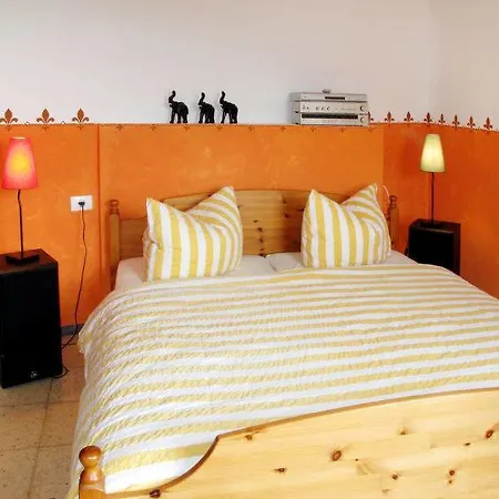 Sleeps 10 Pool Wifi El Malpaís